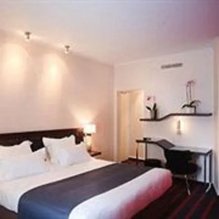 فندق دويسي إيتوال 4* باريس